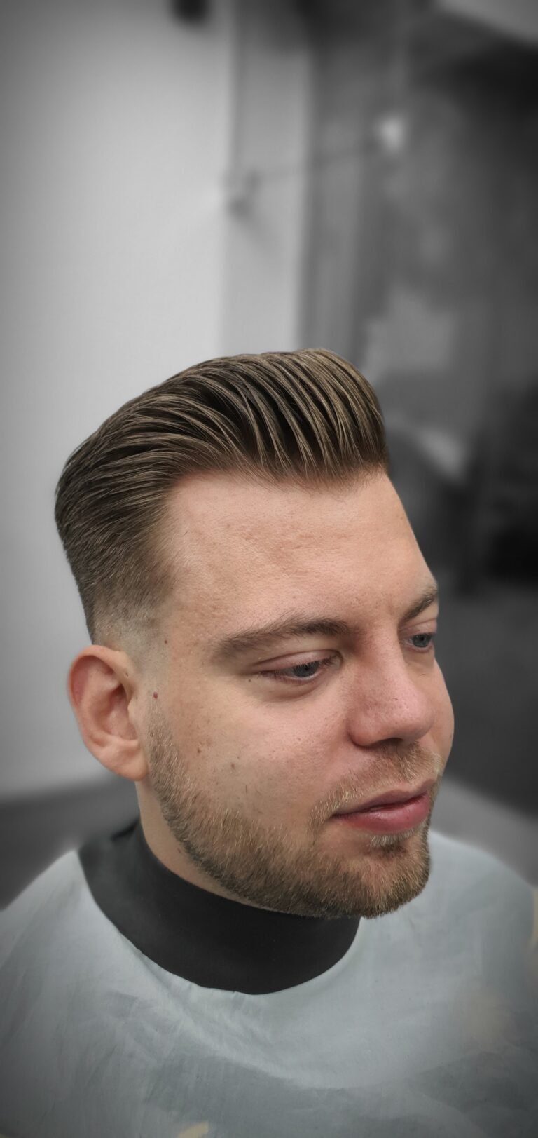 Arreglo de barba en Men's Lab, barbería en el Eixample de Barcelona